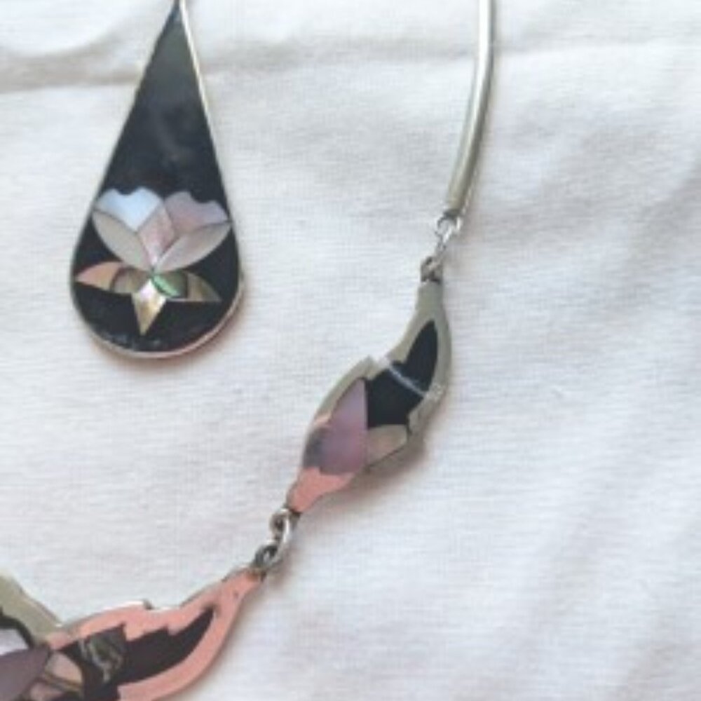 Mexico Alpaca Silver Black Inlay Abalone Necklace and Earring set - Picture 9 of 12